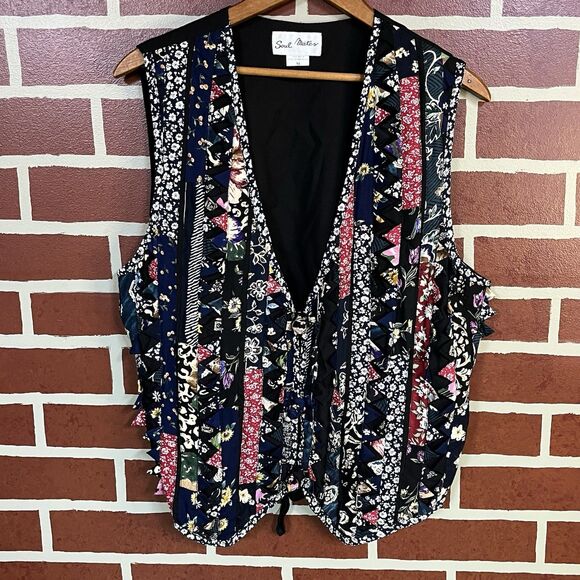 Vintage Women’s Medium Soul Mates Patchwork Quilt Vest Granny Cottage Farmhouse - Picture 1 of 8